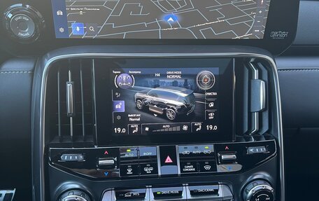 Lexus LX, 2023 год, 19 500 000 рублей, 7 фотография