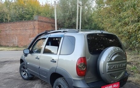 Chevrolet Niva I рестайлинг, 2011 год, 580 000 рублей, 6 фотография