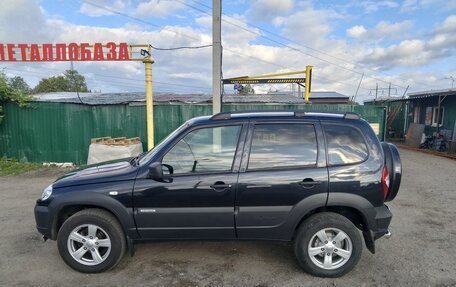 Chevrolet Niva I рестайлинг, 2018 год, 1 000 030 рублей, 2 фотография
