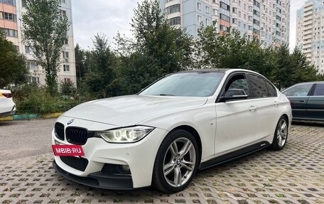 BMW 3 серия, 2012 год, 1 900 000 рублей, 2 фотография