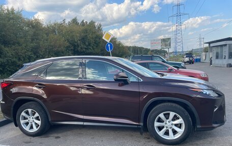 Lexus RX IV рестайлинг, 2016 год, 3 000 000 рублей, 15 фотография