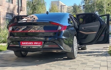 Hyundai Sonata VIII, 2020 год, 2 200 000 рублей, 5 фотография