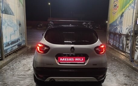 Renault Kaptur I рестайлинг, 2018 год, 1 680 000 рублей, 5 фотография