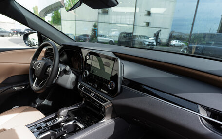 Lexus RX IV рестайлинг, 2025 год, 7 895 000 рублей, 37 фотография