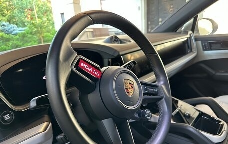Porsche Cayenne III, 2024 год, 15 000 000 рублей, 11 фотография
