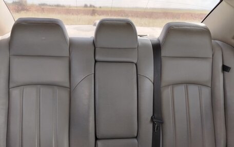 Chrysler 300C II, 2006 год, 1 300 000 рублей, 14 фотография