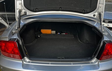 Hyundai Sonata IV рестайлинг, 2005 год, 580 000 рублей, 7 фотография