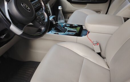 KIA Carnival III, 2019 год, 3 100 000 рублей, 4 фотография