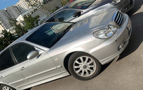 Hyundai Sonata IV рестайлинг, 2005 год, 580 000 рублей, 16 фотография