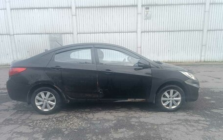 Hyundai Solaris II рестайлинг, 2012 год, 450 000 рублей, 5 фотография