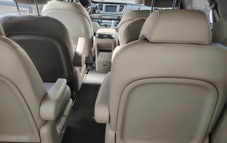 KIA Carnival III, 2019 год, 3 100 000 рублей, 9 фотография