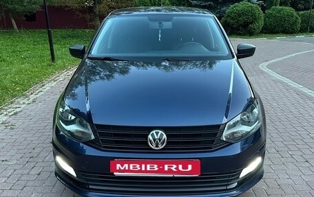 Volkswagen Polo VI (EU Market), 2017 год, 1 150 000 рублей, 2 фотография