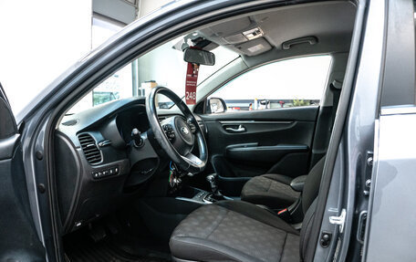 KIA Rio IV, 2018 год, 1 299 000 рублей, 9 фотография