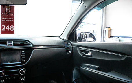 KIA Rio IV, 2018 год, 1 299 000 рублей, 21 фотография