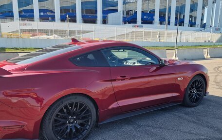 Ford Mustang VI рестайлинг, 2020 год, 8 000 000 рублей, 4 фотография