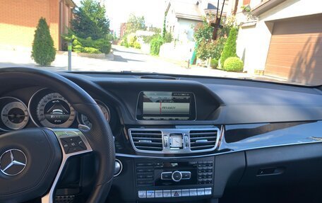 Mercedes-Benz E-Класс, 2013 год, 2 600 000 рублей, 18 фотография