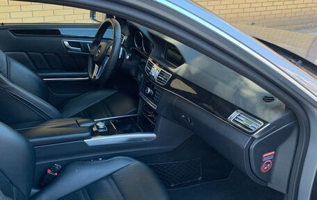 Mercedes-Benz E-Класс, 2013 год, 2 600 000 рублей, 28 фотография