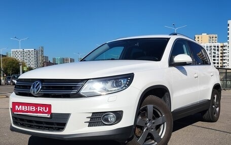 Volkswagen Tiguan I, 2011 год, 1 280 000 рублей, 4 фотография