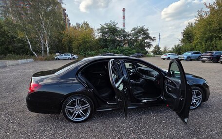 Mercedes-Benz E-Класс, 2019 год, 4 000 000 рублей, 15 фотография