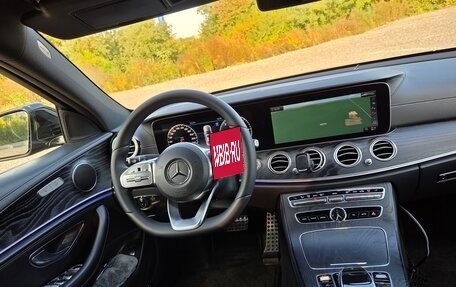 Mercedes-Benz E-Класс, 2019 год, 4 000 000 рублей, 10 фотография