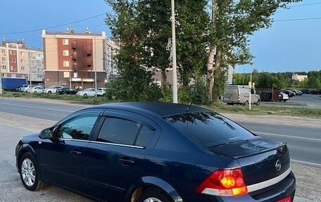 Opel Astra H, 2011 год, 380 000 рублей, 1 фотография