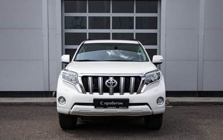Toyota Land Cruiser Prado 150 рестайлинг 2, 2017 год, 3 530 000 рублей, 8 фотография