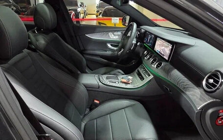 Mercedes-Benz E-Класс, 2022 год, 3 989 123 рублей, 7 фотография