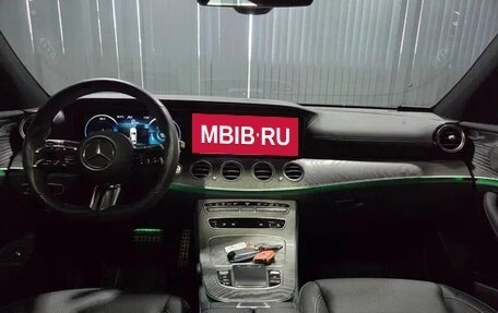 Mercedes-Benz E-Класс, 2022 год, 3 989 123 рублей, 8 фотография