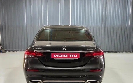 Mercedes-Benz E-Класс, 2022 год, 3 989 123 рублей, 4 фотография