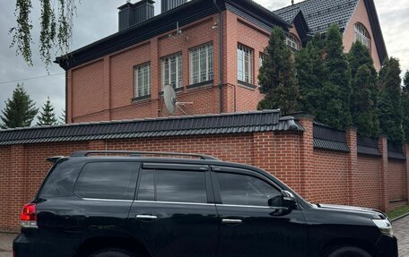 Toyota Land Cruiser 200, 2015 год, 5 200 000 рублей, 6 фотография