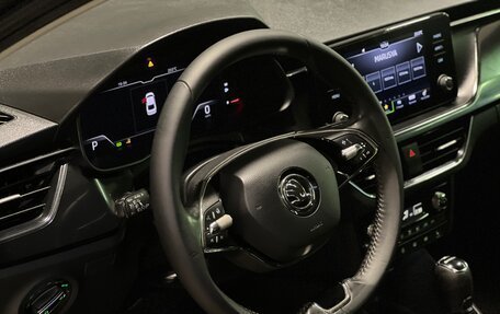 Skoda Rapid II, 2021 год, 1 350 000 рублей, 9 фотография