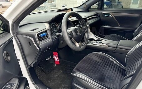 Lexus RX IV рестайлинг, 2019 год, 5 470 000 рублей, 18 фотография