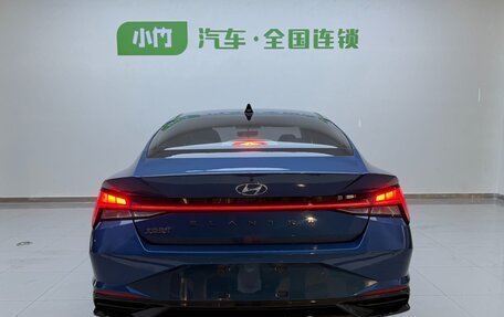 Hyundai Elantra, 2022 год, 1 570 000 рублей, 5 фотография