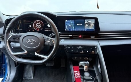 Hyundai Elantra, 2022 год, 1 570 000 рублей, 10 фотография