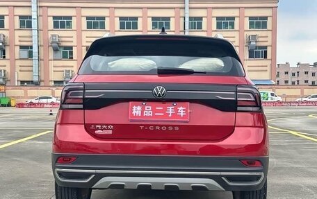 Volkswagen T-Cross I, 2021 год, 1 630 000 рублей, 13 фотография