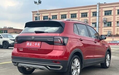 Volkswagen T-Cross I, 2021 год, 1 630 000 рублей, 14 фотография