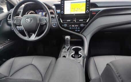 Toyota Camry, 2022 год, 4 100 000 рублей, 8 фотография