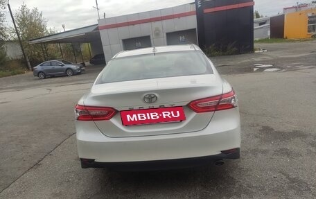 Toyota Camry, 2022 год, 4 100 000 рублей, 17 фотография