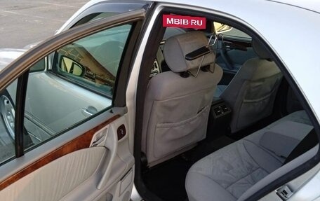 Mercedes-Benz E-Класс, 2001 год, 1 000 000 рублей, 5 фотография