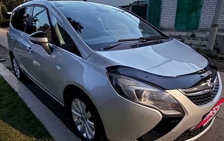 Opel Zafira C рестайлинг, 2012 год, 1 000 000 рублей, 5 фотография