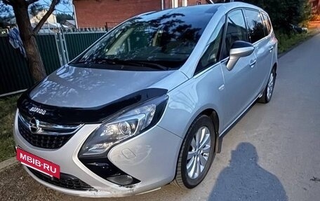Opel Zafira C рестайлинг, 2012 год, 1 000 000 рублей, 6 фотография