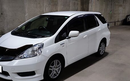 Honda Fit Shuttle I рестайлинг, 2013 год, 970 000 рублей, 2 фотография