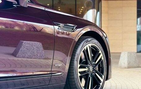 Bentley Flying Spur, 2020 год, 21 000 000 рублей, 3 фотография