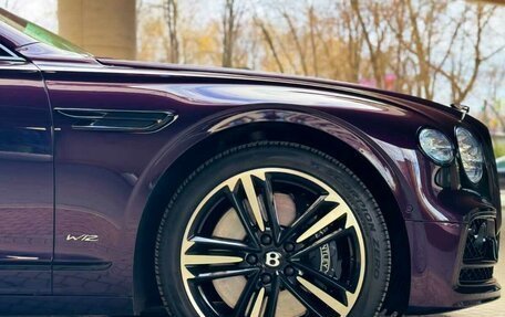 Bentley Flying Spur, 2020 год, 21 000 000 рублей, 5 фотография