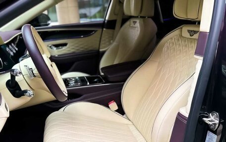 Bentley Flying Spur, 2020 год, 21 000 000 рублей, 11 фотография