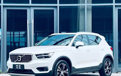 Volvo XC40 I, 2022 год, 2 385 000 рублей, 1 фотография