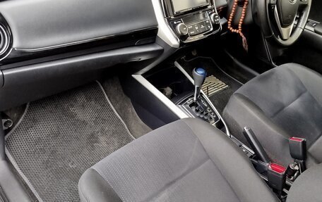 Toyota Corolla, 2019 год, 1 550 000 рублей, 13 фотография