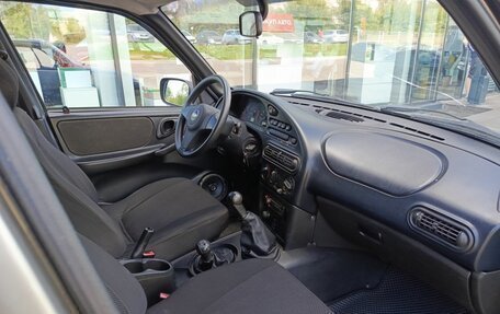 Chevrolet Niva I рестайлинг, 2011 год, 337 500 рублей, 11 фотография