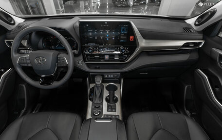 Toyota Highlander, 2025 год, 5 540 000 рублей, 8 фотография