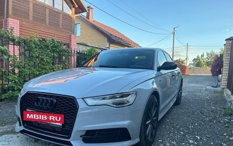 Audi A6, 2016 год, 2 500 000 рублей, 4 фотография
